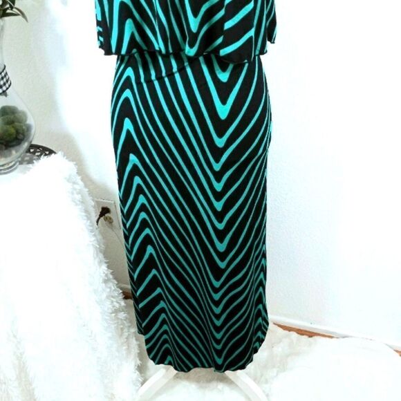 CHARLOTTE RUSSE BLACK & GREEN STRIPE MAXI DRESS XS - Picture 4 of 6